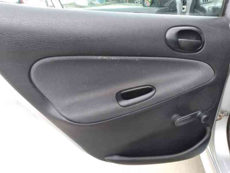 PEUGEOT 206 1.4 HDI - foto 24