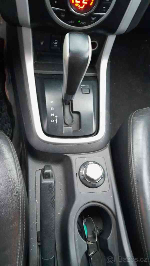 Isuzu D-Max 2,5 - foto 17