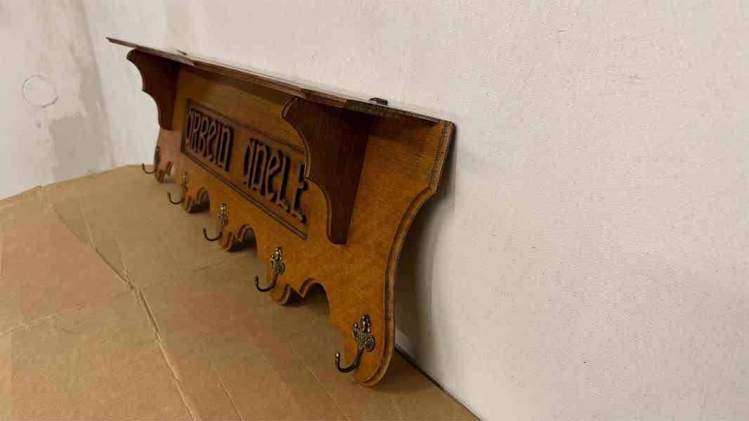 Starožitný rustikální věšák - foto 4