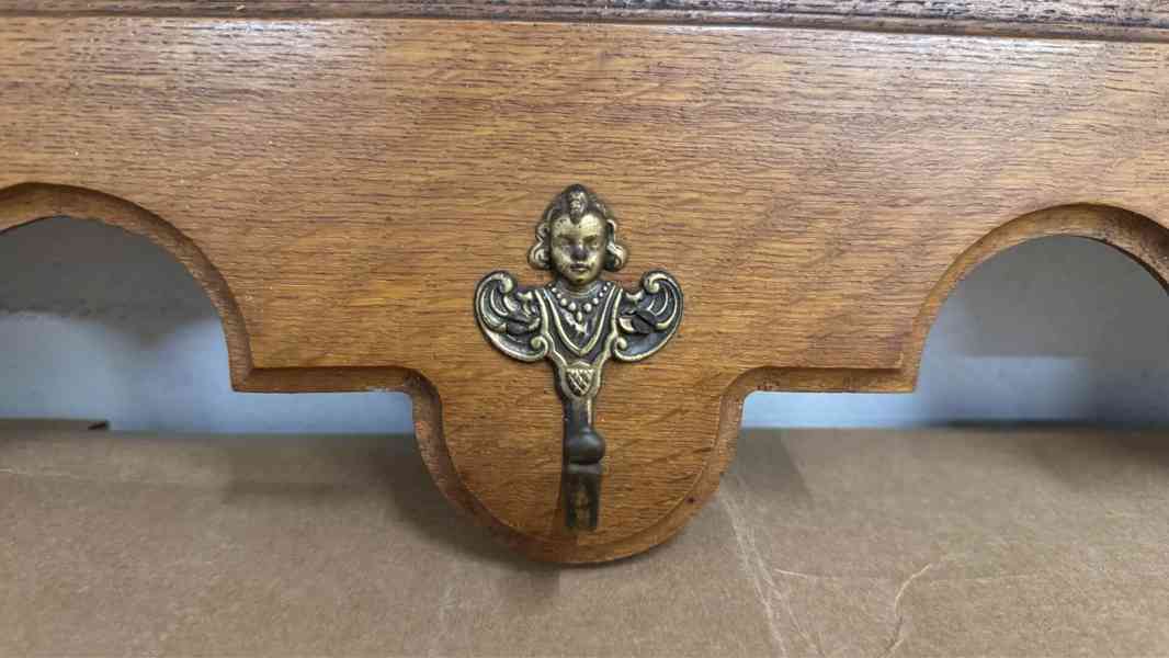 Starožitný rustikální věšák - foto 6