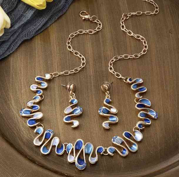 Luxusní sada šperků Fluidní Elegance  - foto 2