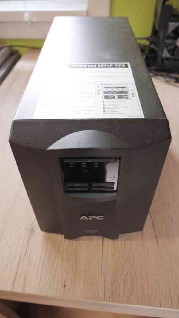  APC Smart-UPS 1000 VA LCD 230 V se SmartConnect