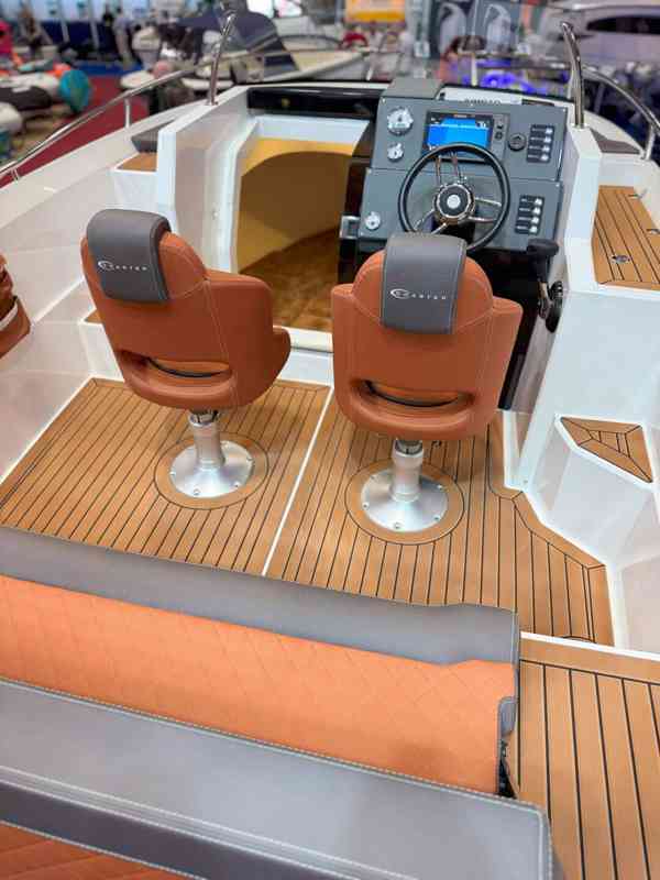 Nový motorový člun Coaster 640 SD+MOTOR - foto 4
