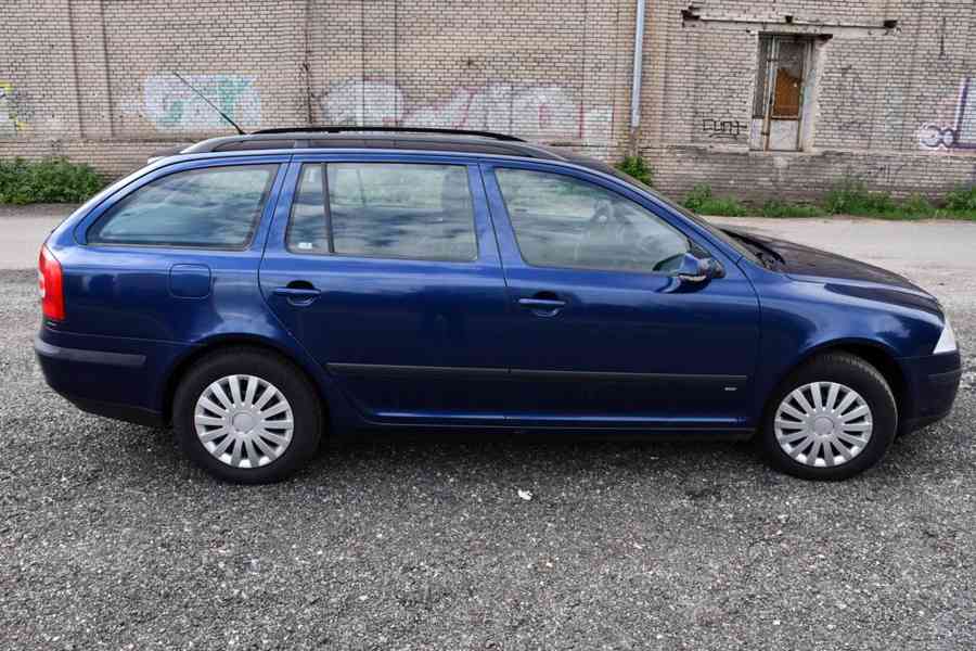 Škoda Octavia II 1.6MPi 2008 Combi bez známek koroze - foto 6