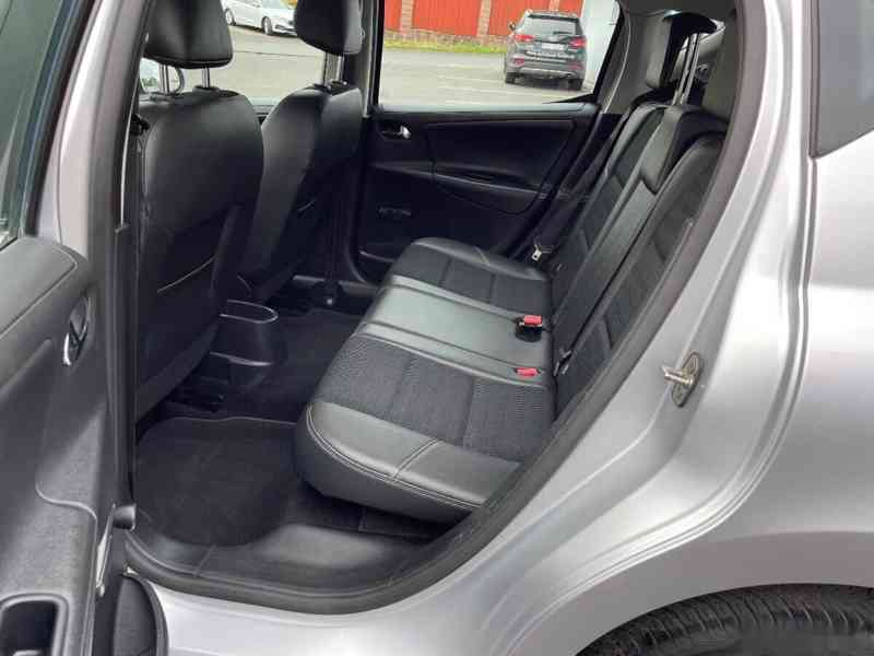 Peugeot 207, 1,4 70kW, SERVISKA - foto 19