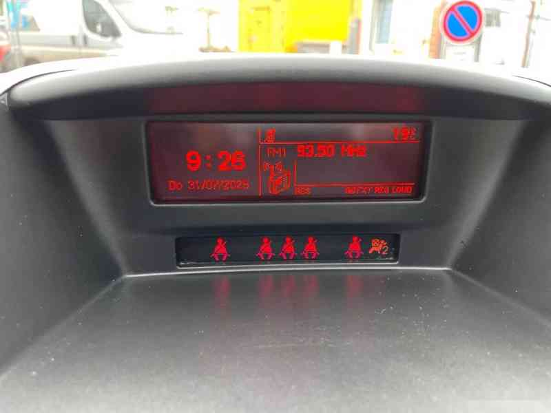 Peugeot 207, 1,4 70kW, SERVISKA - foto 14