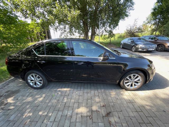 Škoda Octavia  1.6 TDi  85KW. STYLE PLUS  LED  - foto 4