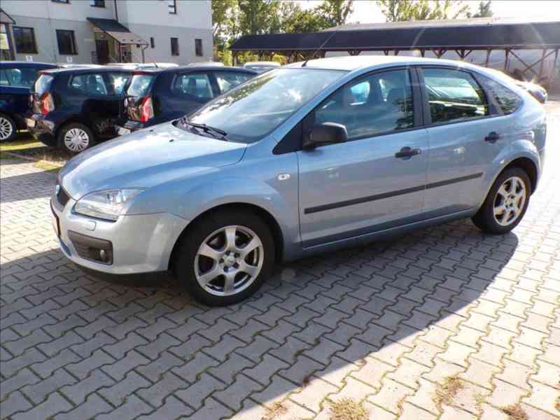 Ford Focus 2,0 TDCi XENON,KLIMA-HNED ODJÍŽDÍTE - foto 2