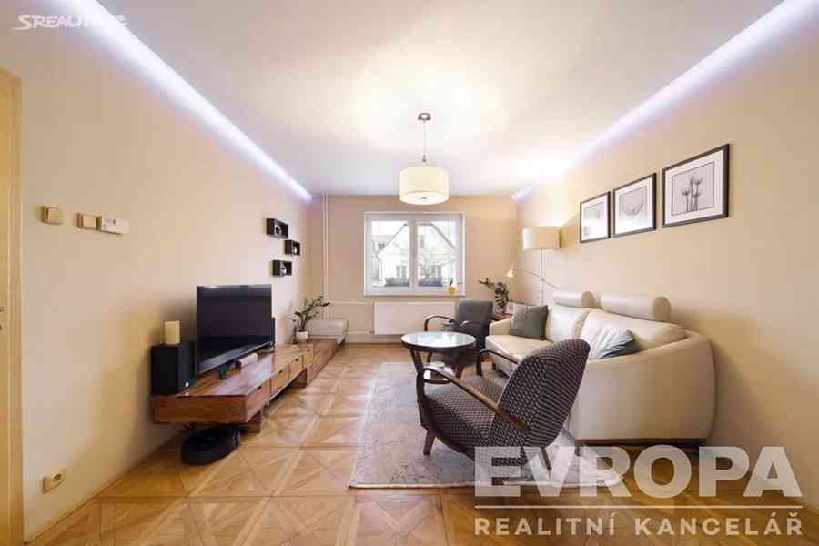 Prodej rodinného domu 198 m², pozemek 278 m² - foto 23