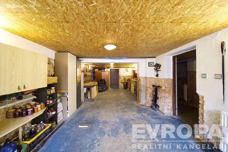Prodej rodinného domu 198 m², pozemek 278 m² - foto 4