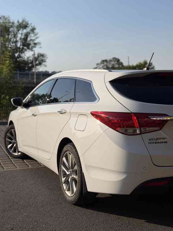 Hyundai i40 Kombi 1.7 CRDi 100 kW, 1. majitel, 27 800 km - foto 6