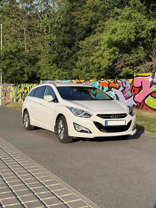 Hyundai i40 Kombi 1.7 CRDi 100 kW, 1. majitel, 27 800 km - foto 4