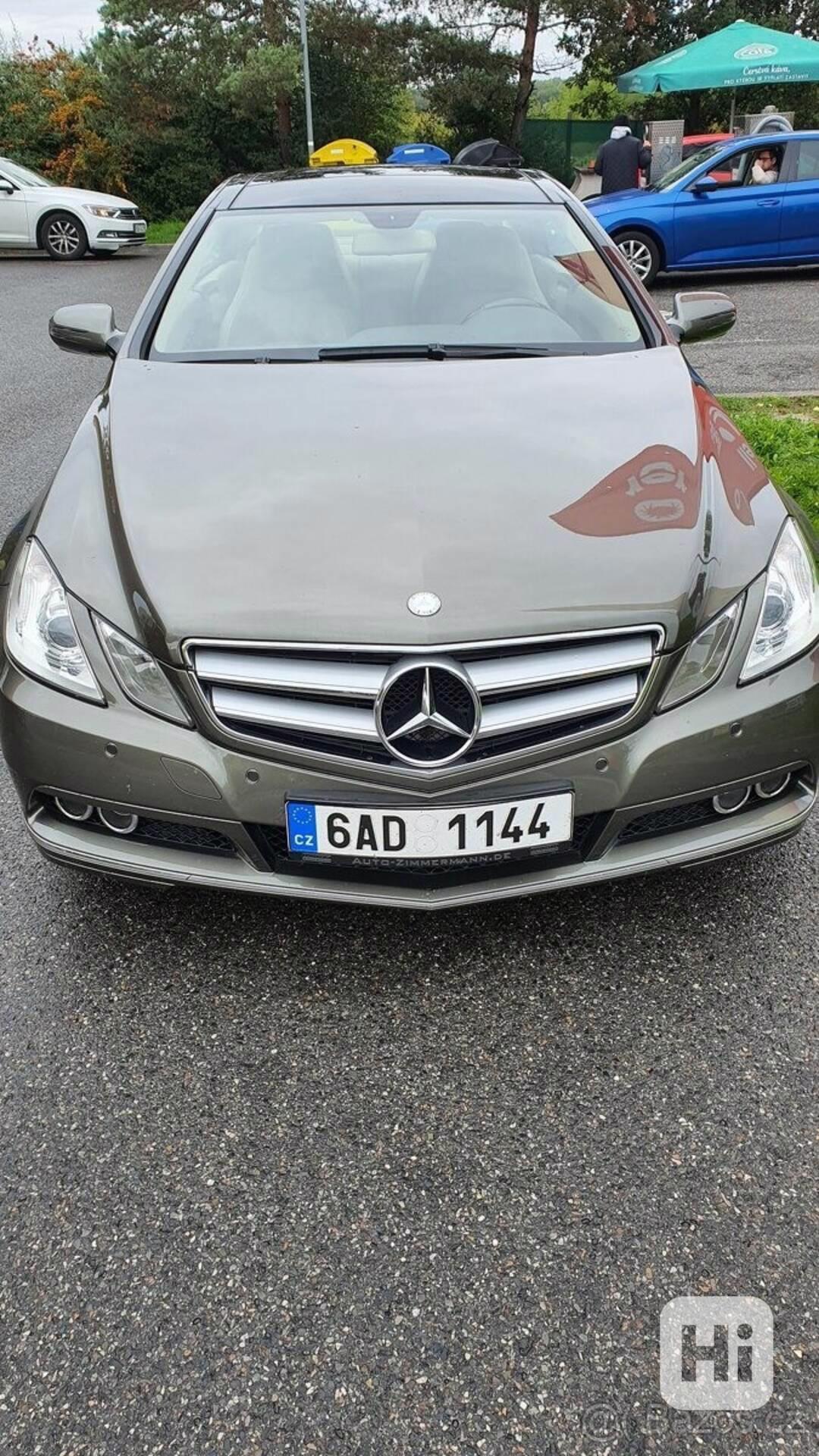 Mercedes-Benz Třídy E kupé šestiválec , 3 l, 110000 - foto 1