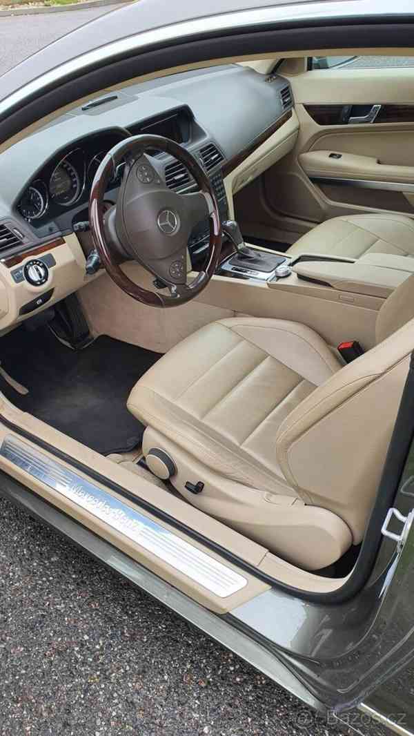 Mercedes-Benz Třídy E kupé šestiválec , 3 l, 110000 - foto 2