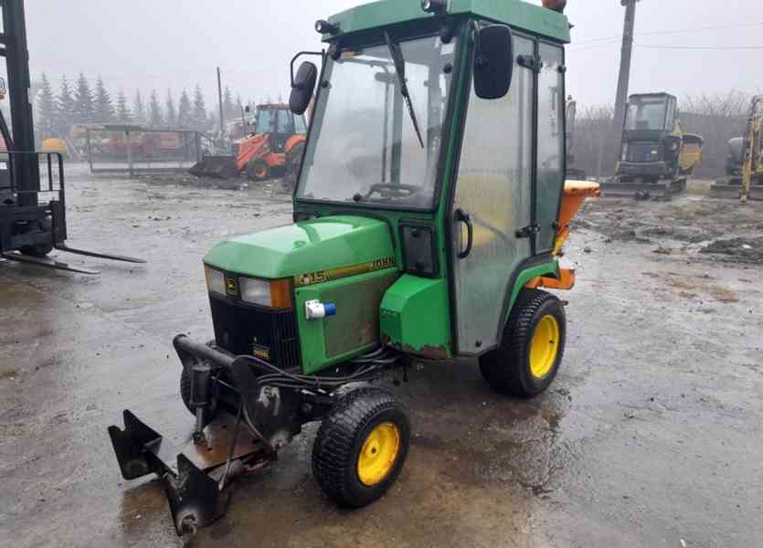 Traktor John Deere 415 - foto 3