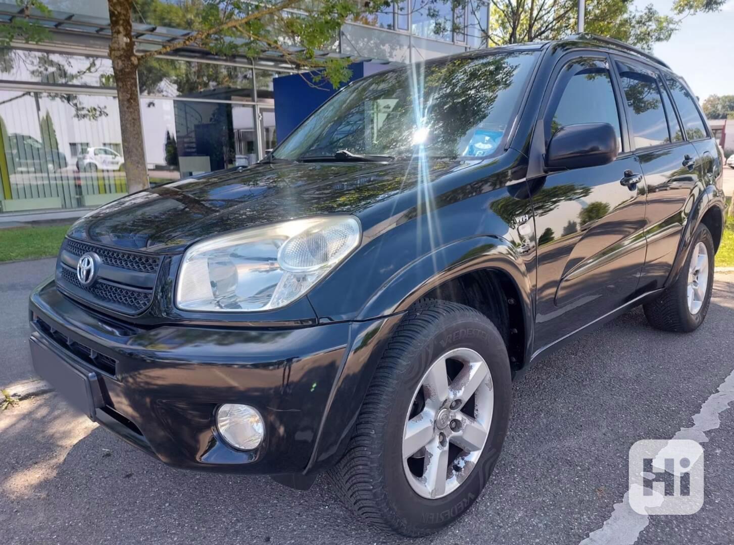 Toyota RAV 4 2.0i Sol 4x4 benzín 110kw - foto 1
