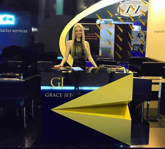 Hledáme hostesky, modelky (věk 15+, možno i bez zkušeností) - foto 3