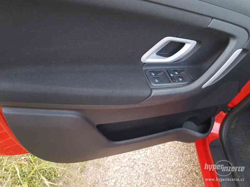 Škoda Fabia 2 combi 1.6 16v 77kw elegance 1.majitel - foto 5