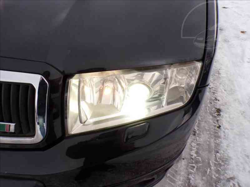 Škoda Fabia 1,9 TDI-96KW RS XENONY - foto 15