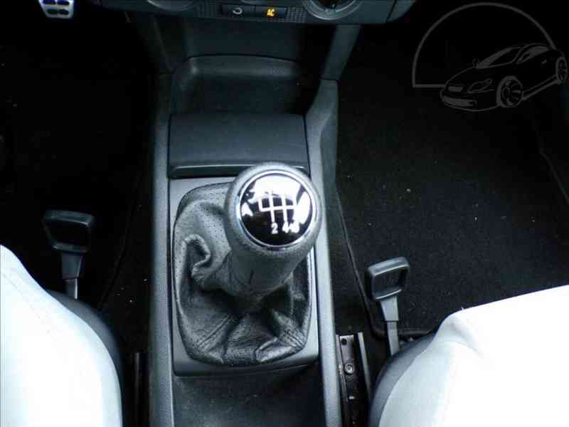 Škoda Fabia 1,9 TDI-96KW RS XENONY - foto 7