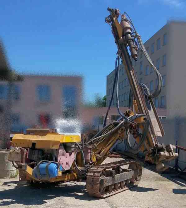 5.5t vrtačka Bohler DTC120 - foto 3