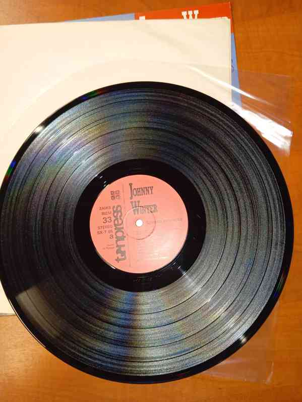 Johnny Winter serious business                               - foto 2