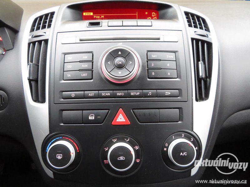 Kia Ceed 1.6 CVVT 92kW 1.6, benzín, vyrobeno 2011 - foto 10