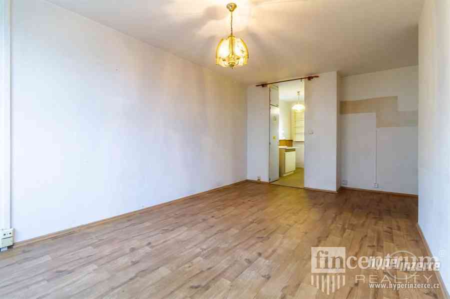 Prodej bytu 3+kk 67 m2 Na Stráni, Čelákovice - foto 8