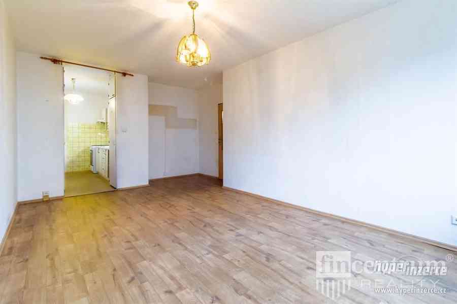 Prodej bytu 3+kk 67 m2 Na Stráni, Čelákovice - foto 9