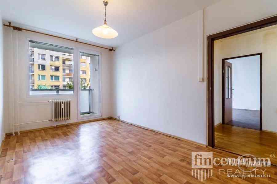 Prodej bytu 3+kk 67 m2 Na Stráni, Čelákovice - foto 12