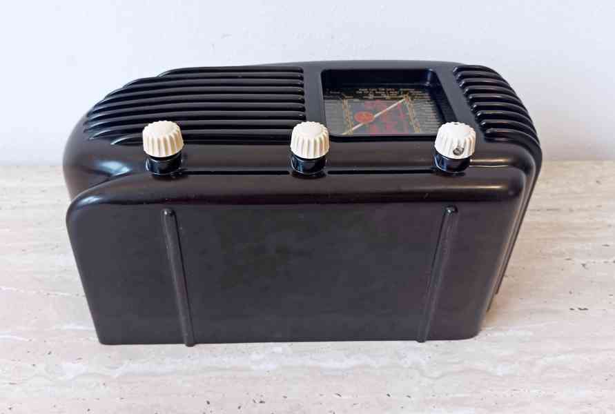 Staré rádio Tesla Talisman 308U, hnědá skříňka, 1953 - foto 7