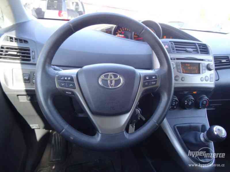 Toyota Verso Life 1,8i benzín 108kw - foto 4