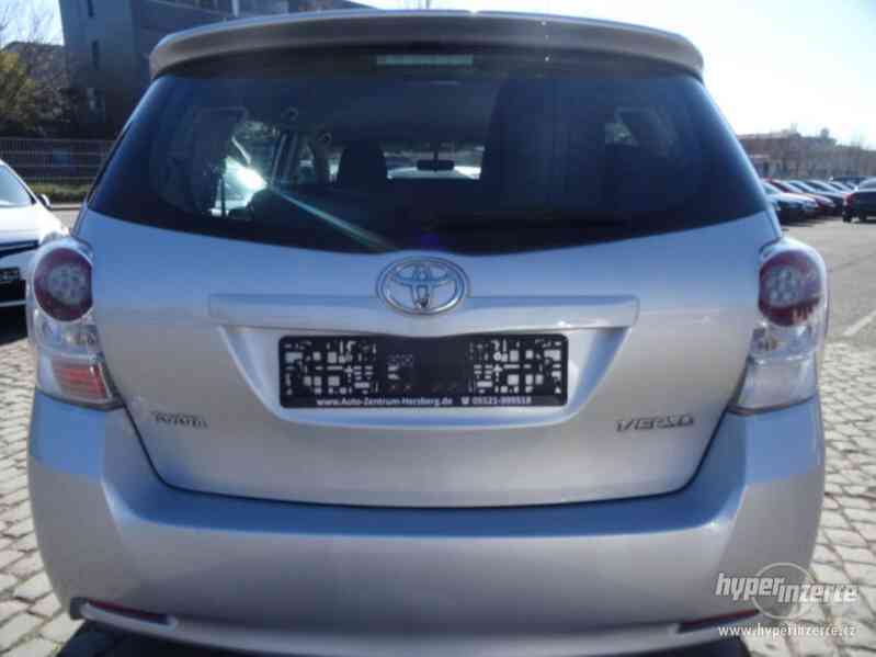 Toyota Verso Life 1,8i benzín 108kw - foto 6