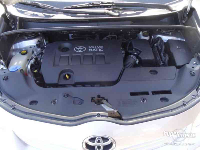 Toyota Verso Life 1,8i benzín 108kw - foto 18