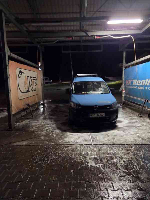 Volkswagen Caddy 2,0   Tdi 81kw 4x4 - foto 4