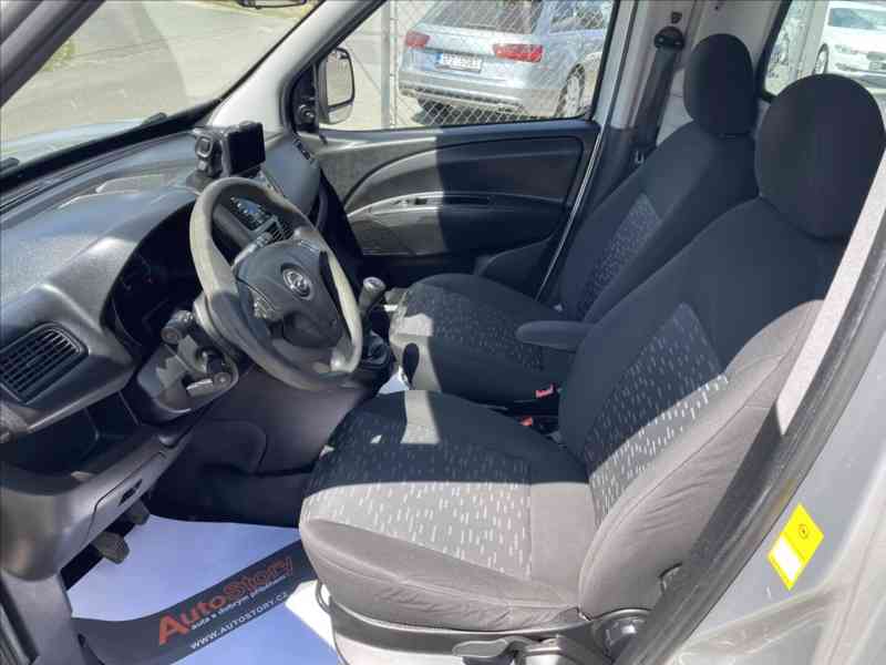 Opel Combo 1,3 CDTi KLIMA,NAVI,PDC - foto 5