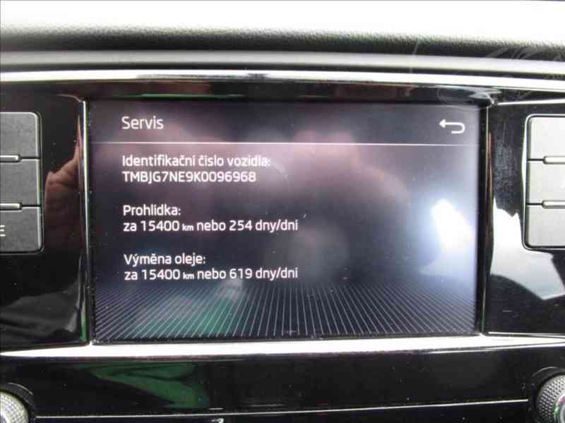 Škoda Octavia 1,6 TDI 1. MAJITEL CZ-DPH - foto 7