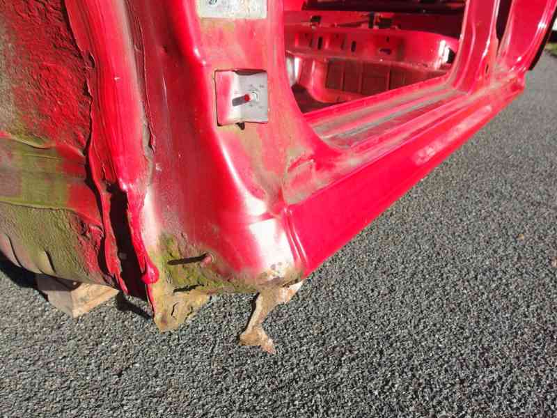 Havarovaná karoserie Škoda Octavia I hatchback - foto 16