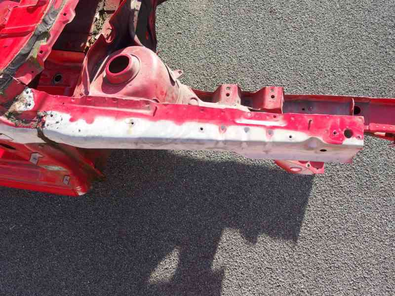 Havarovaná karoserie Škoda Octavia I hatchback - foto 11