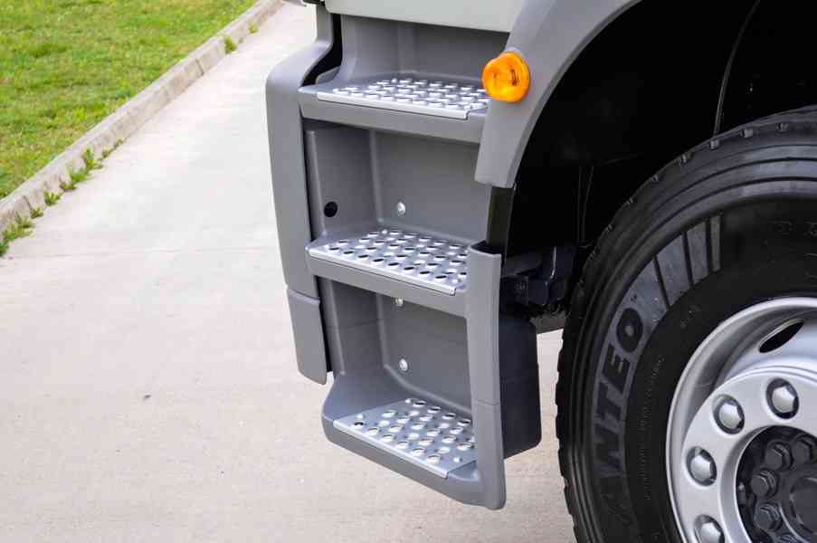 MERCEDES AXOR 1829 VALNÍK + HYDRAULICKÁ RUKA EURO5 - foto 40