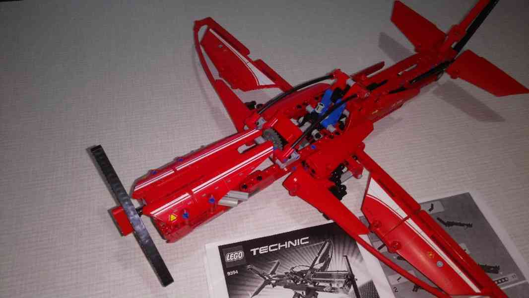 Lego Technics: Letadlo, Bagr, Jeřáb, figurky, autíčka, fekál - foto 8