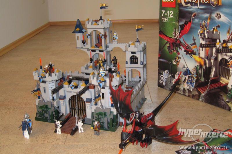 LEGO 7094 HRADY - Obrana královského hradu - foto 1