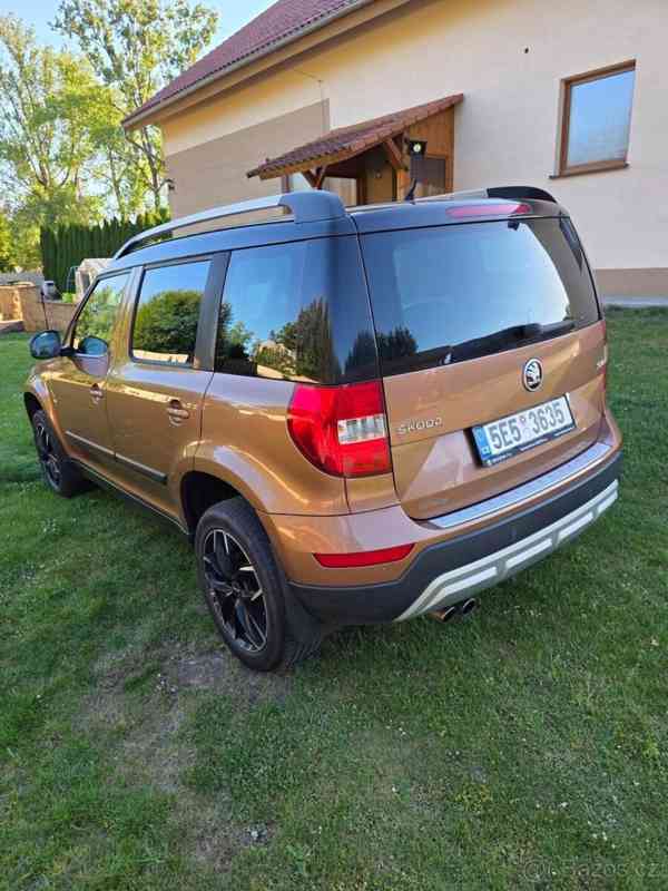 Škoda Yeti 2,0   TDI Ambition Outdoor - foto 8