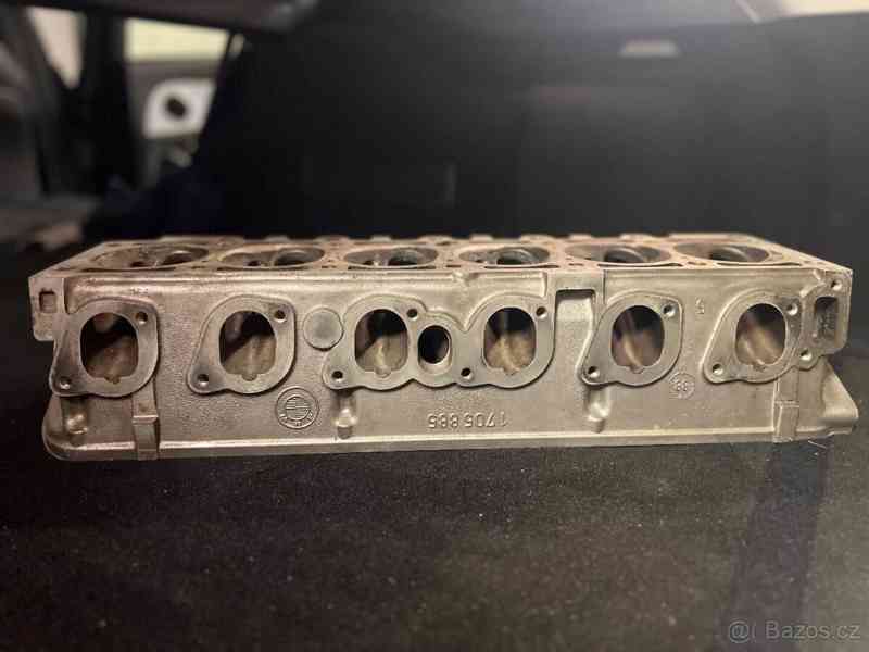 Hlava motoru BMW – M20B25 (E30/E34) - foto 9