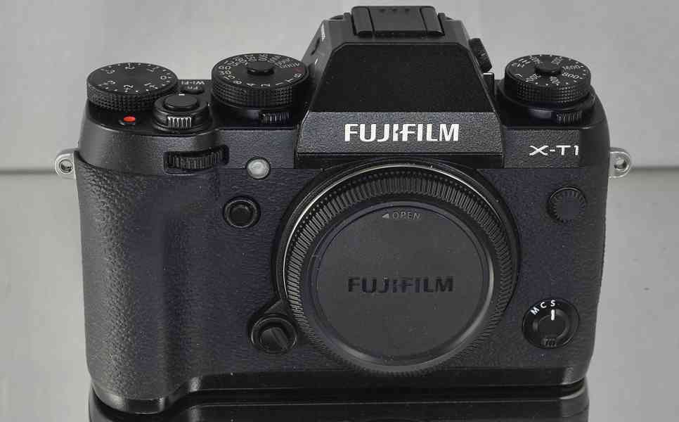 Fujifilm X-T1 X-Trans*Full-HDV*GPS 17500 Exp. - foto 4