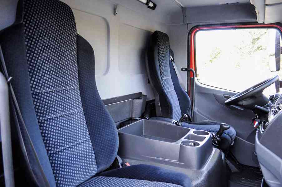 MERCEDES ATEGO 1222 TŘÍSTRANNÝ SKLÁPĚČ + HYDRAULICKÁ RUKA - foto 42