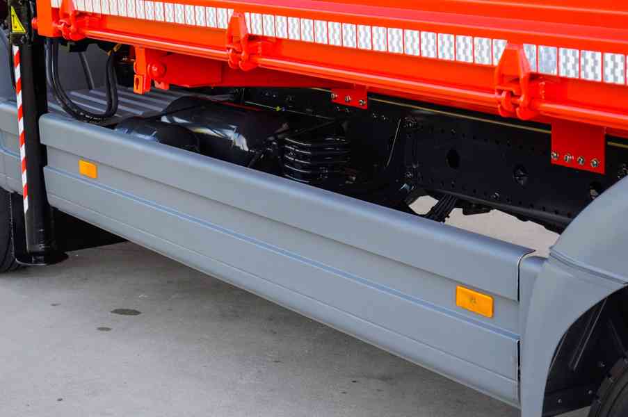 MERCEDES ATEGO 1222 TŘÍSTRANNÝ SKLÁPĚČ + HYDRAULICKÁ RUKA - foto 24