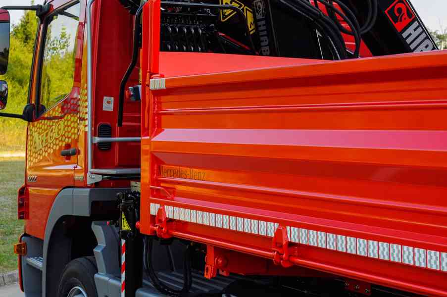 MERCEDES ATEGO 1222 TŘÍSTRANNÝ SKLÁPĚČ + HYDRAULICKÁ RUKA - foto 25