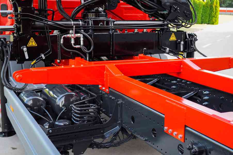 MERCEDES ATEGO 1222 TŘÍSTRANNÝ SKLÁPĚČ + HYDRAULICKÁ RUKA - foto 82