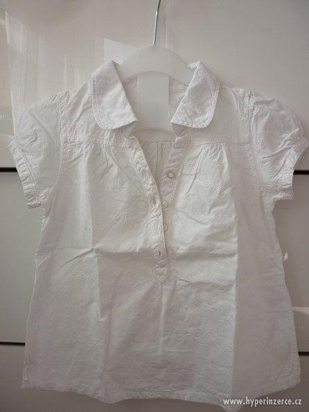 Prodám bílou košili vyšitou,vel. 104,zn. H&M,jen 59,-Kč - foto 1